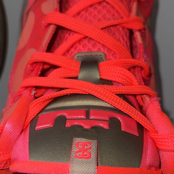2014 LeBron 11 Low 'Maison Collection - Picture 3 of 7